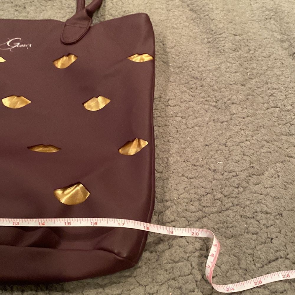 Selena Gomez Purple Tote With Lips Purple & Gold - Picture 3 of 8